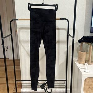 Lululemon Align Camo 28”